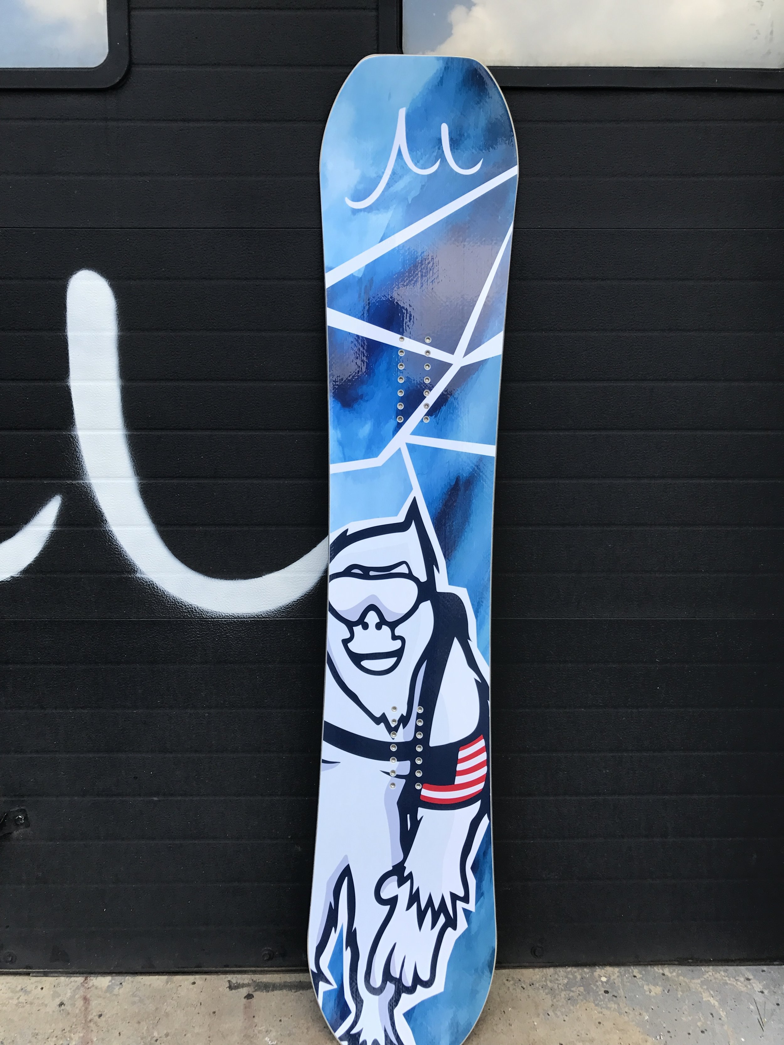 Gilson Snowboard  RY Outfitters Graphic